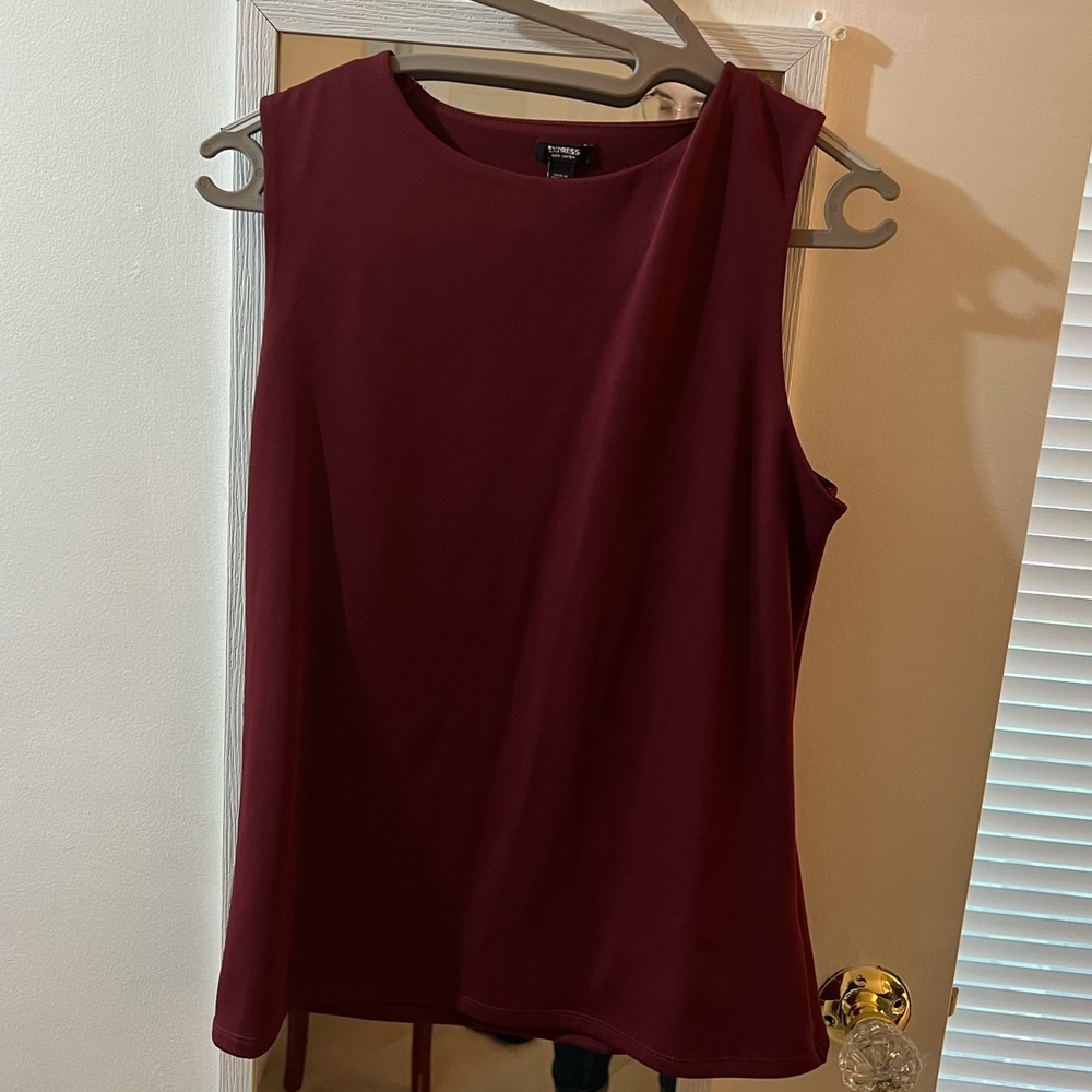 Express Body Contour Tank